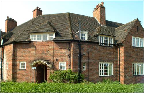 57-64 Queens Court